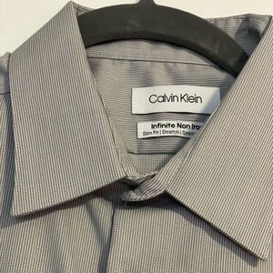 Calvin Klein Men’s dress shirt - neck size 15